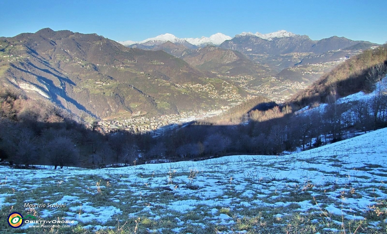 52 Panorama sulla conca di Zogno....JPG